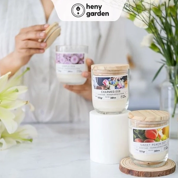 Nến thơm thư giãn mùi hương dễ chịu tặng thầy cô ngày Nhà giáo Việt Nam