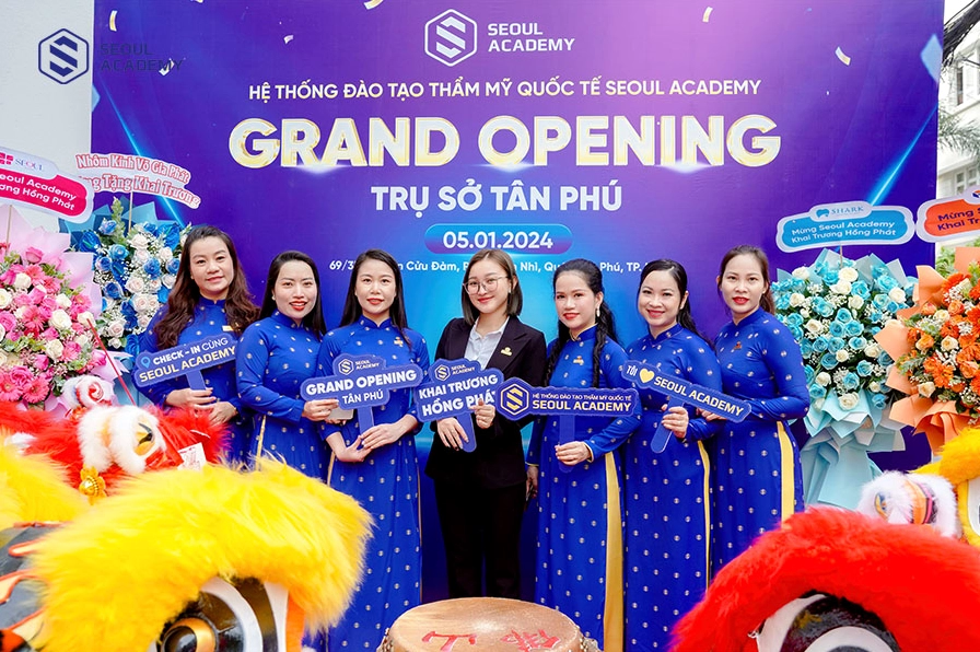 Seoul Academy khai trương