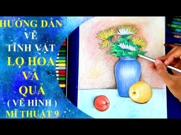 Vẽ chi tiết bông hoa và lá cho bình hoa