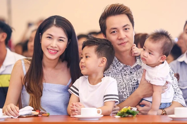 Hotmom Thủy Anh dạy con vẽ 10 loại động vật đơn giản