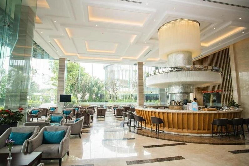 Mái ngói cổ kính và uy nghiêm của Văn Miếu Trấn Biên