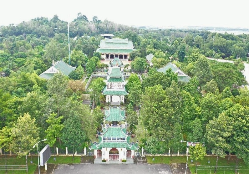 Văn Miếu Trấn Biên – Di tích lịch sử văn hóa nổi tiếng Đồng Nai nhìn từ xa