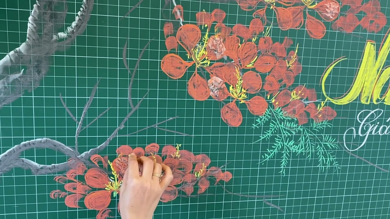 Vẽ chi tiết cánh hoa phượng